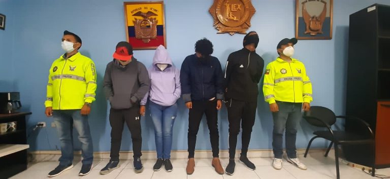 Cuatro detenidos por presunta estafa en Imbabura