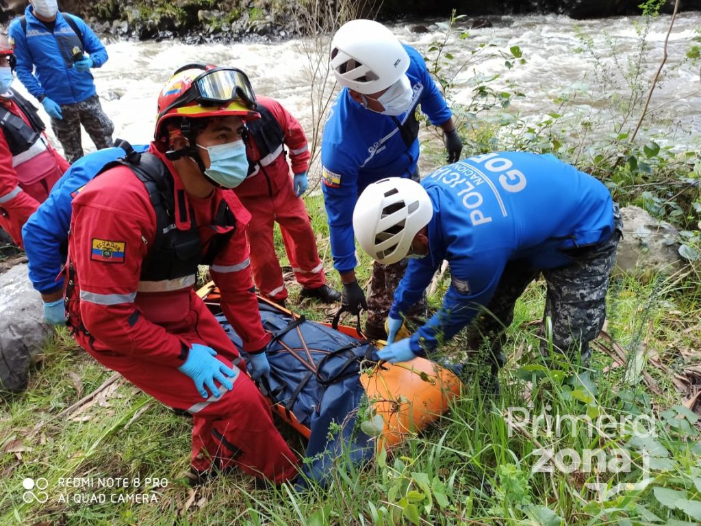 Cadáver fue hallado en el río Carchi