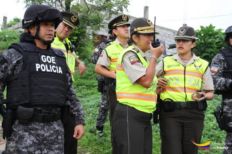 Tannya Varela es la primera mujer comandante general de la Policía en Ecuador