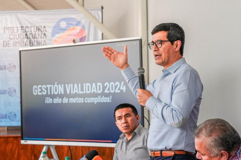 EN UN AÑO Y MEDIO DE ADMINISTRACIÓN, LA PREFECTURA CONSTRUYE 110 KILÓMETROS DE VÍAS MODERNAS