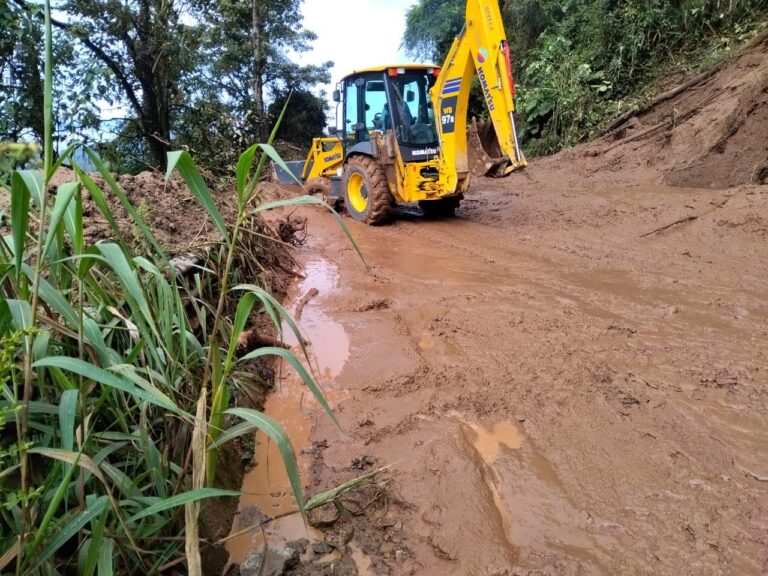 LA PREFECTURA INTERVIENE EN ZONAS RURALES AFECTADAS TRAS FUERTES LLUVIAS