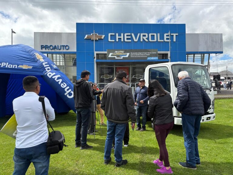 PROAUTO PARTICIPÓ EN EL EVENTO DE LANZAMIENTO DE LA NUEVA D-MAX 2026 EN CAYAMBE