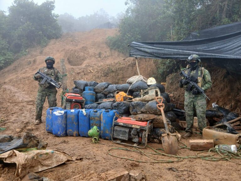 FUERTE GOLPE A LA MINERÍA ILEGAL EN IMBABURA
