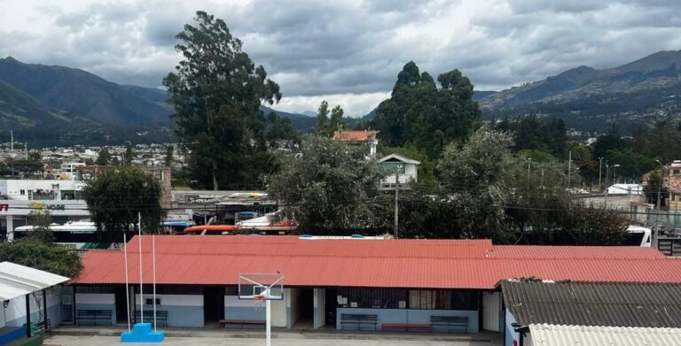 UNIDAD EDUCATIVA MUNICIPAL ALFREDO ALBUJA GALINDO: TRANSFORMANDO LA EDUCACIÓN EN IBARRA CON COMPROMISO Y ACCIÓN MUNICIPAL