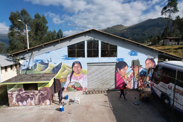 COLORES QUE TRANSFORMAN COMUNIDADES: CRUZ ROJA IMBABURA IMPULSA MURALISMO Y PARTICIPACIÓN CIUDADANA EN ZONAS FRONTERIZAS