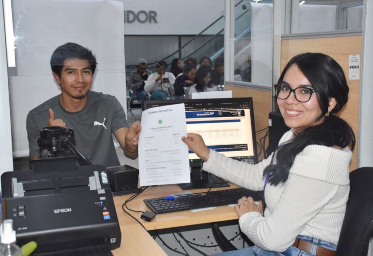 PRESIDENTE NOBOA DISPONE AL REGISTRO CIVIL AMPLIAR LA VIGENCIA DE LOS COMPROBANTES DE PAGO PARA CÉDULAS Y PASAPORTES HASTA DICIEMBRE DE 2026