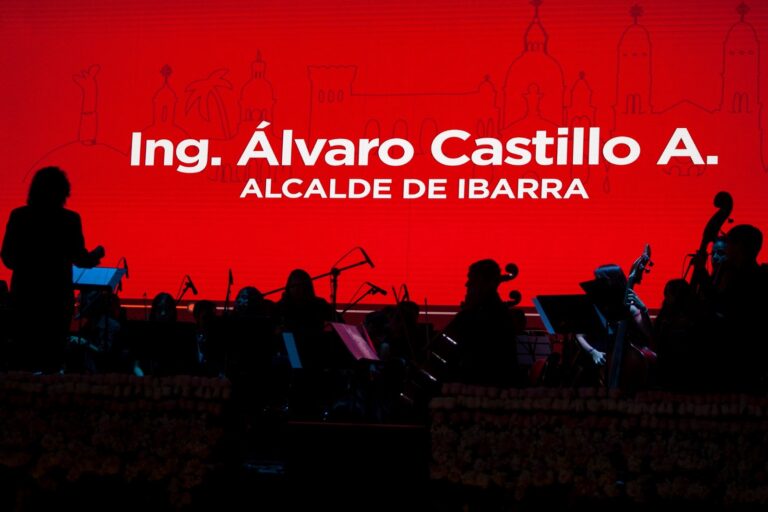 NOCHE DE PASILLOS EN HOMENAJE A SANTA CECILIA, PATRONA DE LOS MÚSICOS